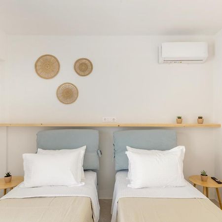 נאוסה Utopia Luxury Apartments מראה חיצוני תמונה
