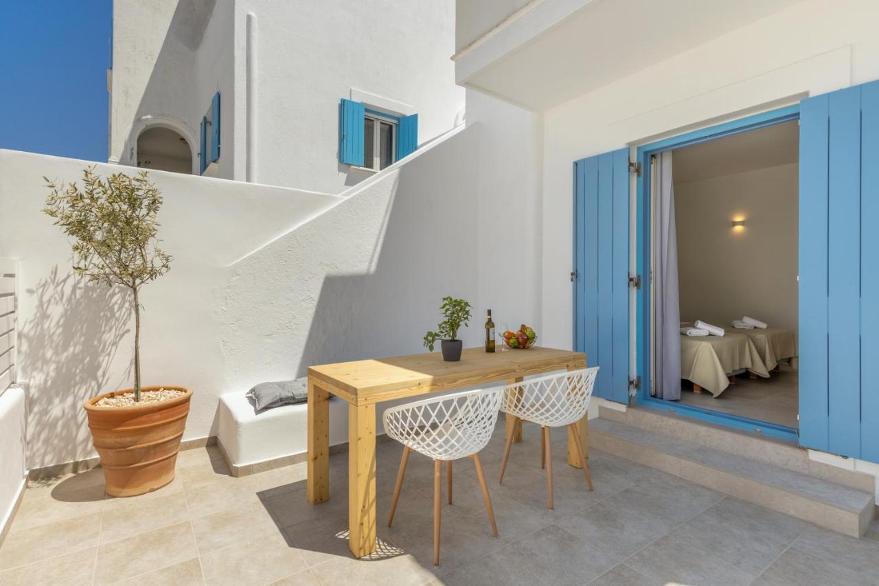 נאוסה Utopia Luxury Apartments מראה חיצוני תמונה
