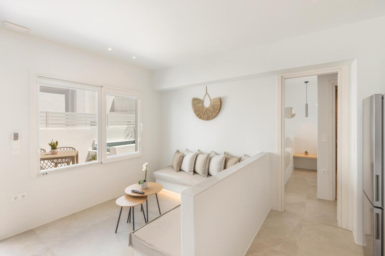 נאוסה Utopia Luxury Apartments מראה חיצוני תמונה