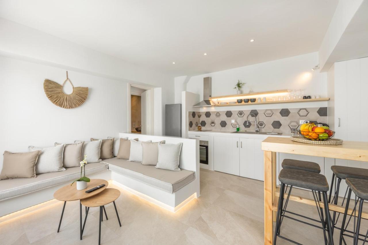נאוסה Utopia Luxury Apartments מראה חיצוני תמונה